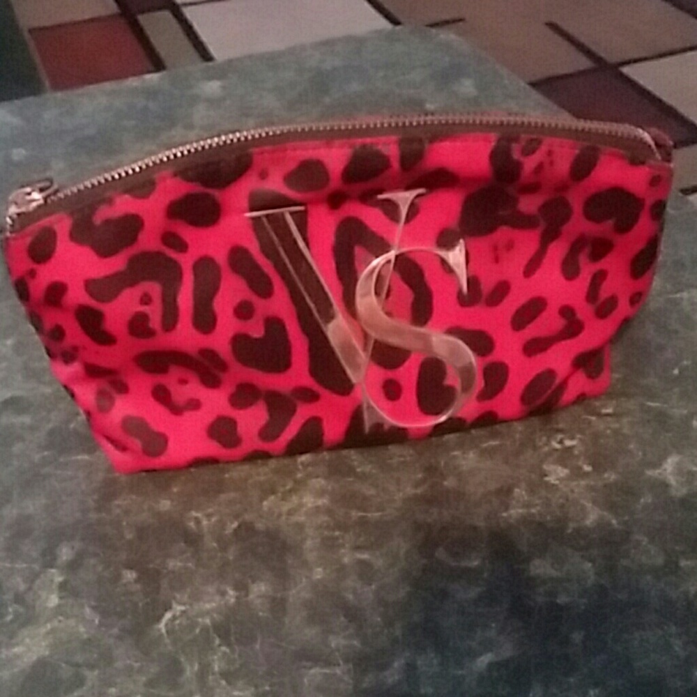 Makeup bag